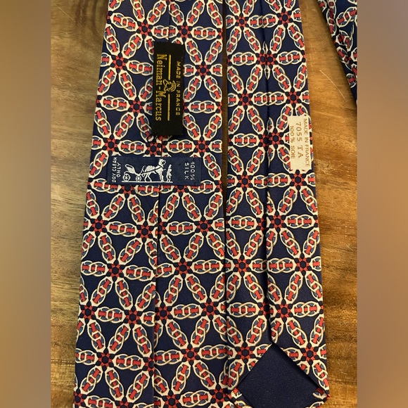 Hermés Men’s tie. Made in France. 100% silk - Picture 2 of 2